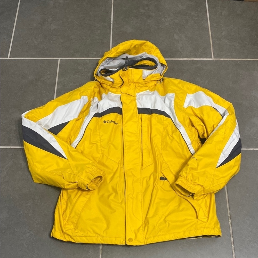Columbia Omni-Tech men’s ski jacket. Size Large.